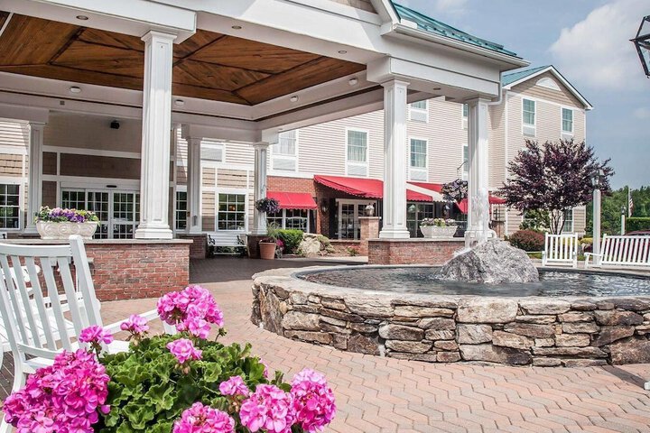 Comfort Inn & Suites Sturbridge - Brimfield