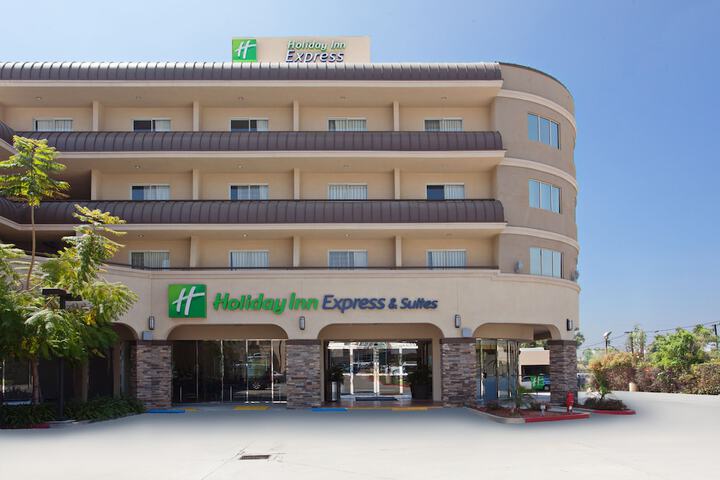 Hotel 2 of 59
