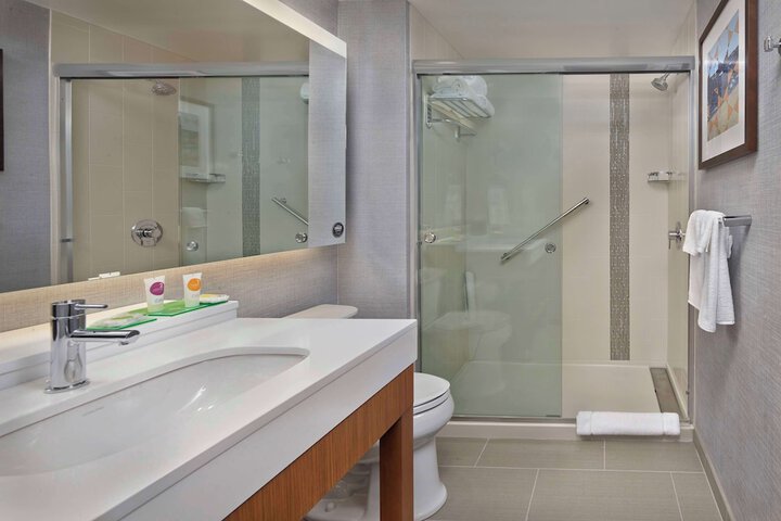 Hyatt Place Warwick / Providence Airport