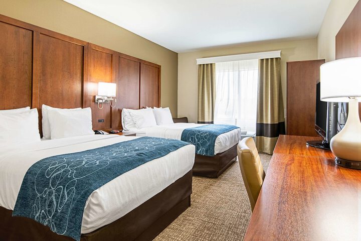 Room 16 of 28