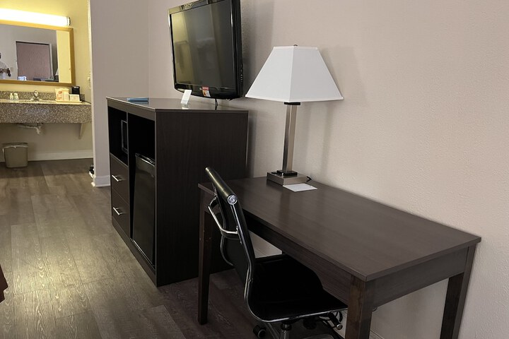 Room 22 of 41