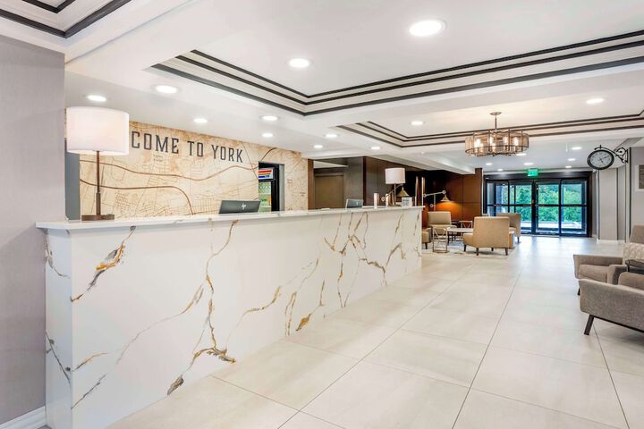 Best Western Plus Heritage Rail-South York / I-83