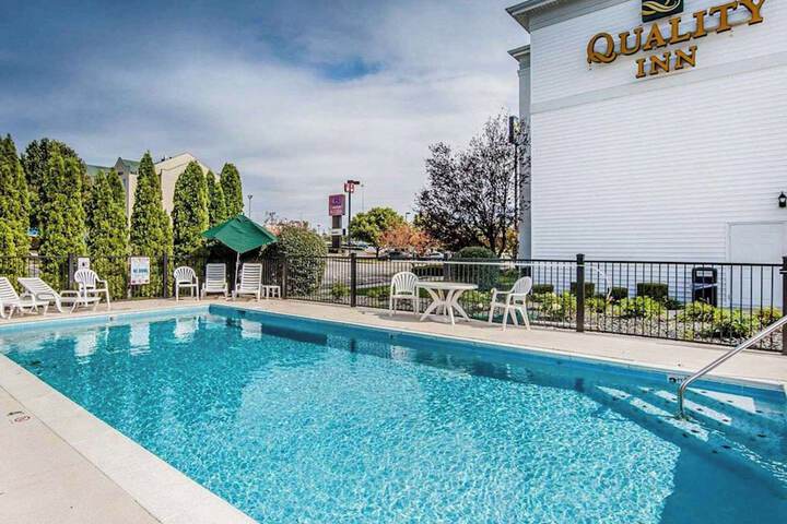 Pool 8 of 67