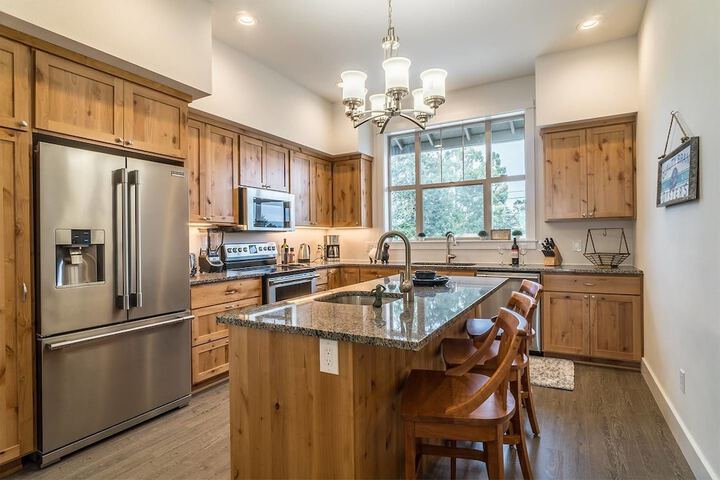 Seagate: Starboard coos Bay~premiere Property