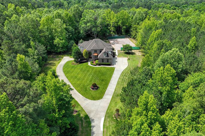 Luxury Estate: Game Room & Pickleball Court