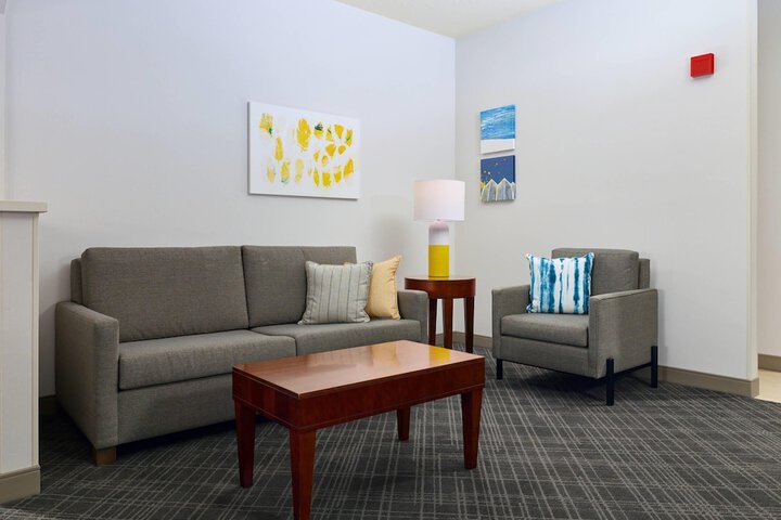 Comfort Suites Springfield-Eugene