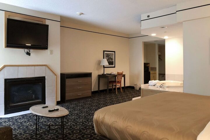 Room 19 of 24