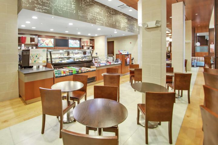 Embassy Suites by Hilton Fayetteville Fort Bragg