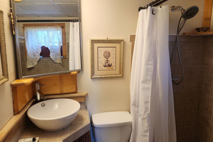 Room 18 of 26