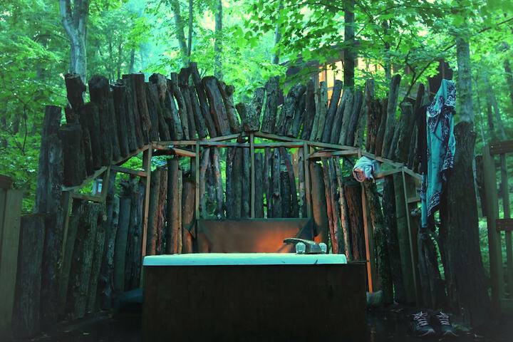 Lost River Hostel