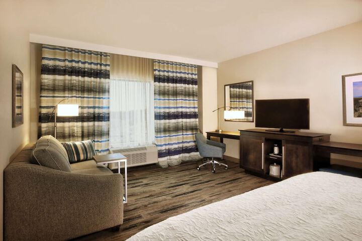 Hampton Inn & Suites Baltimore / Aberdeen