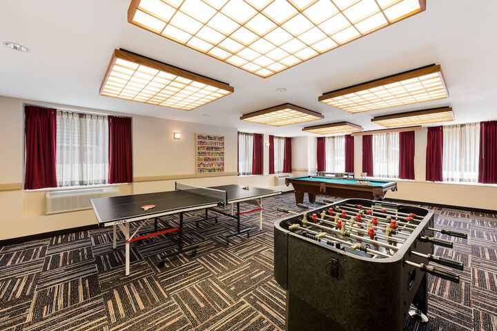 Red Roof Inn PLUS+ Columbus Downtown-Convention Center
