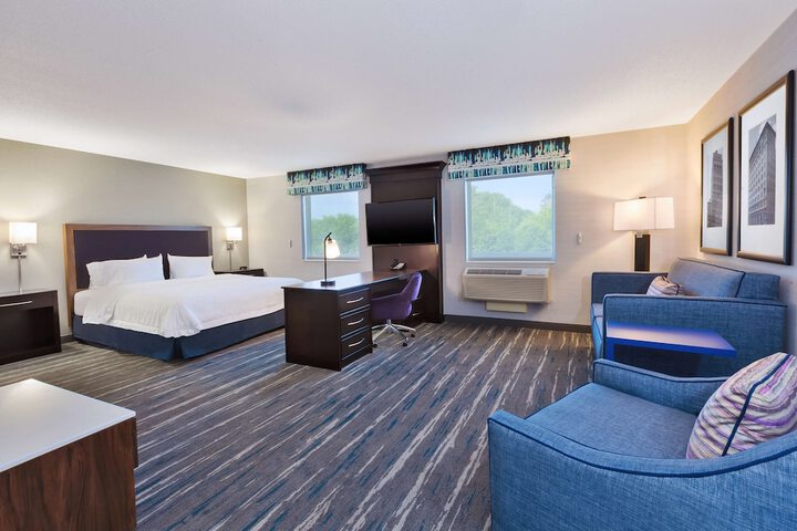 Hampton Inn & Suites Flint / Grand Blanc