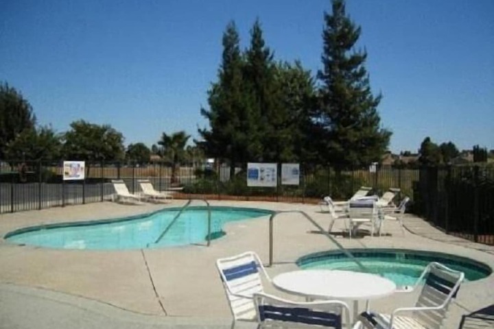 Motel 6 Dixon CA