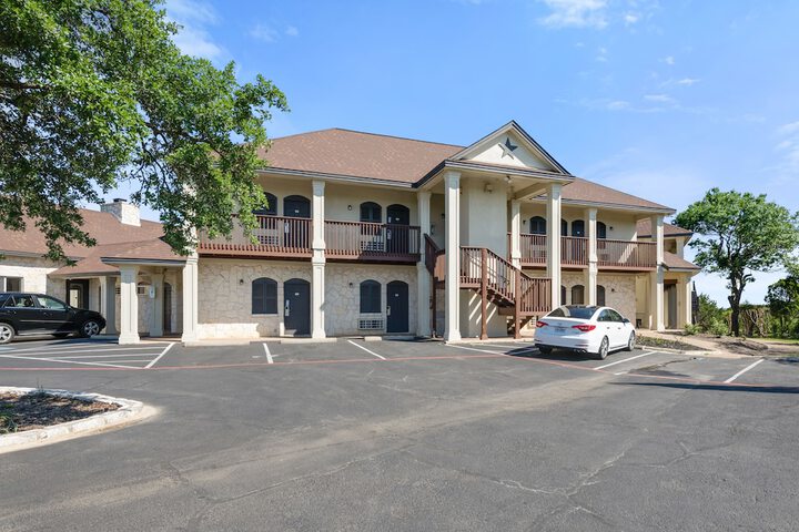 Hotel 7 of 66