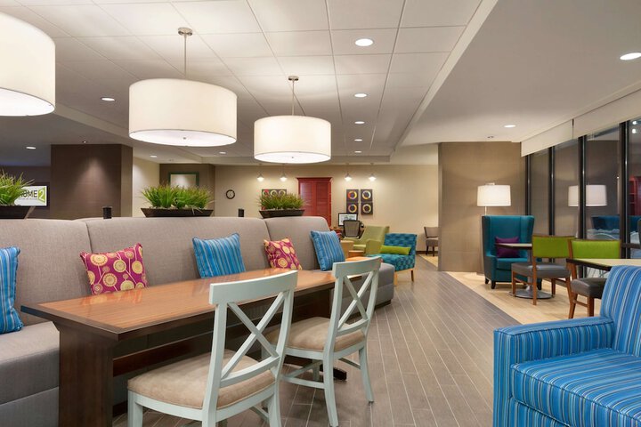 Home2 Suites by Hilton Champaign / Urbana