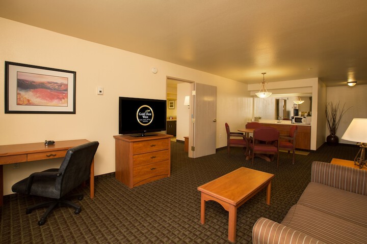 Room 15 of 39
