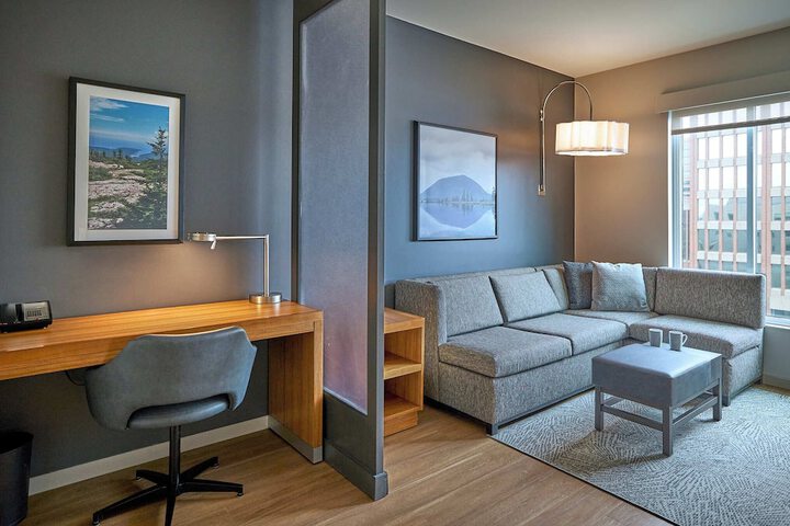 Hyatt Place Portland Downtown - Old Port Square