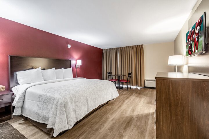 Room 26 of 35