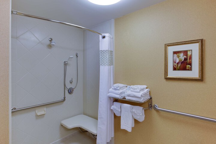 Room 30 of 47