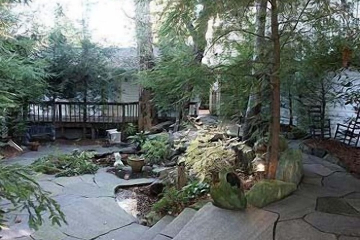 Property Grounds 42 of 42