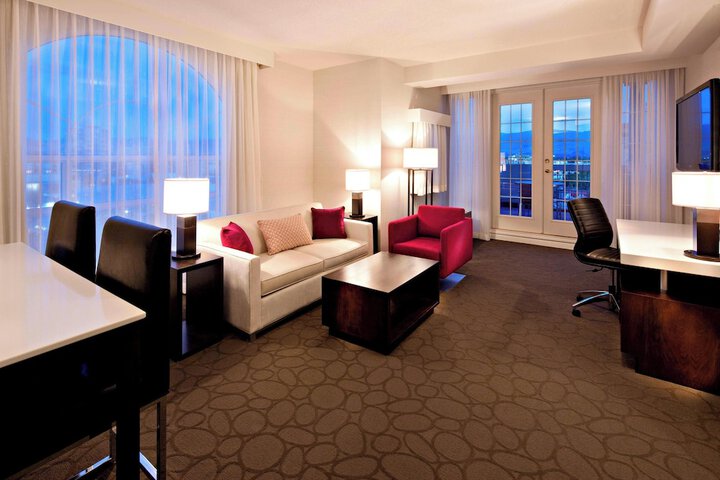 Room 48 of 158