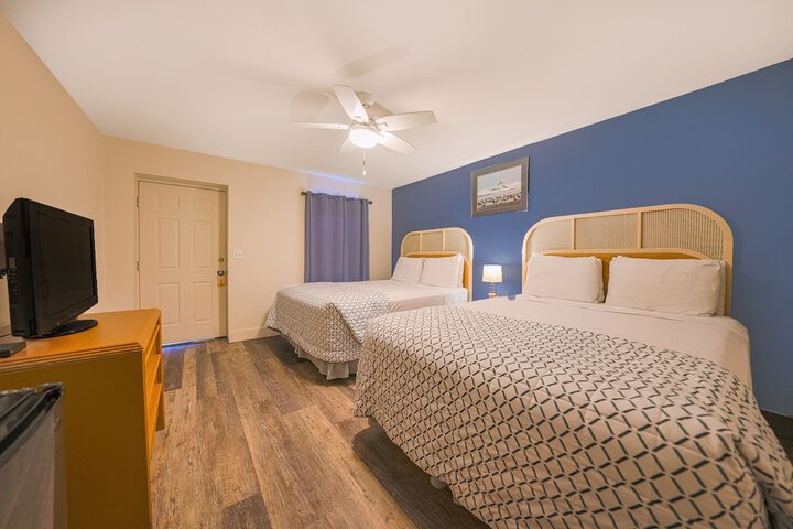Room 13 of 60