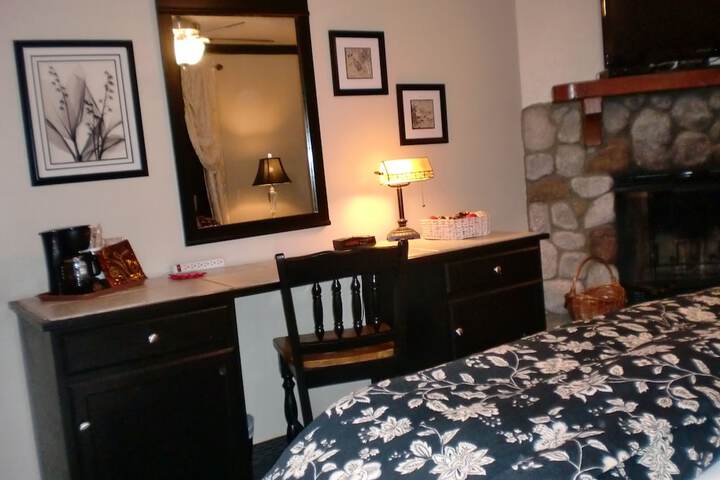 Room 53 of 130