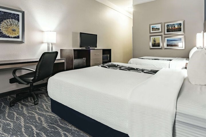 Room 12 of 46
