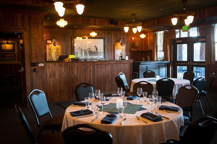 McMenamins Gearhart Hotel