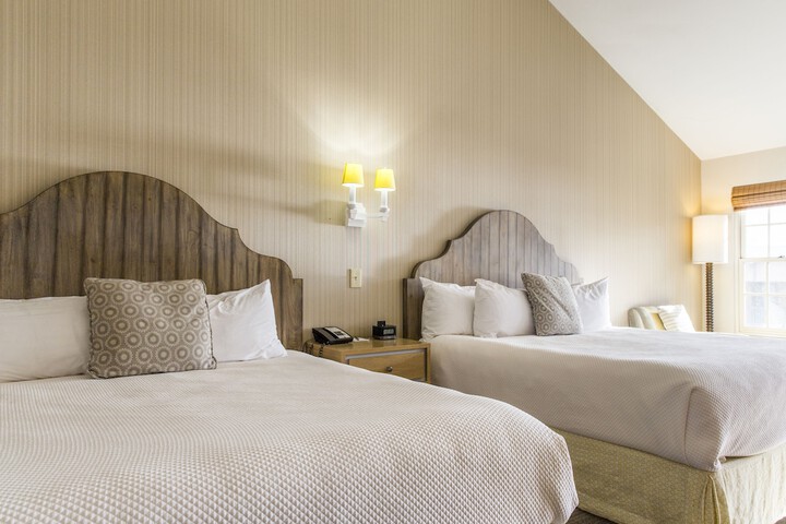 Cottage Inn by The Sea