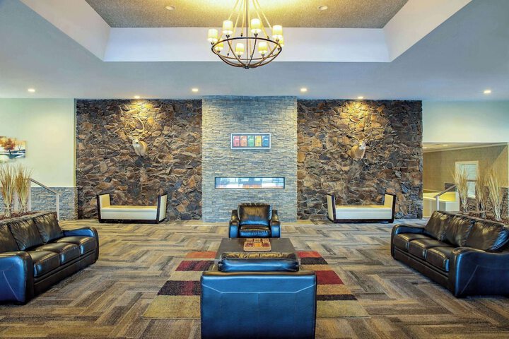 Hotel Interior 9 of 46