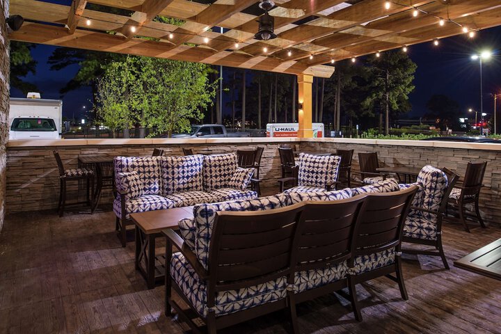 Terrace/Patio 60 of 61