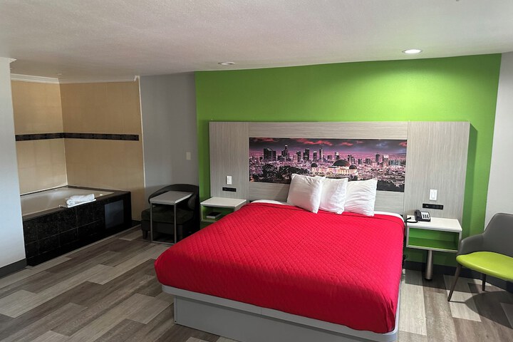 Room 22 of 45