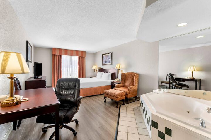 Country Inn & Suites by Radisson Hot Springs, AR