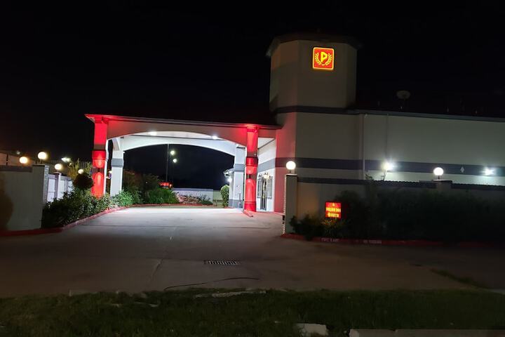 Hotel 9 of 53