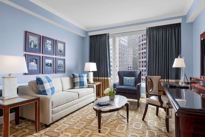 Room 30 of 72