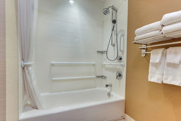 Fairfield Inn & Suites Dunn I-95