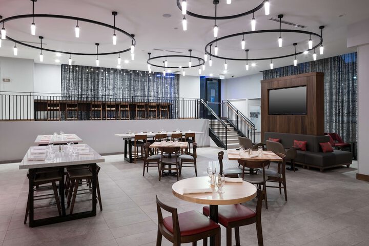 Hilton Garden Inn Madison Downtown