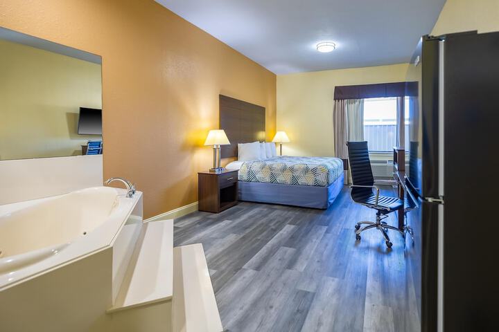 Studio 6 Suites – Pasadena TX