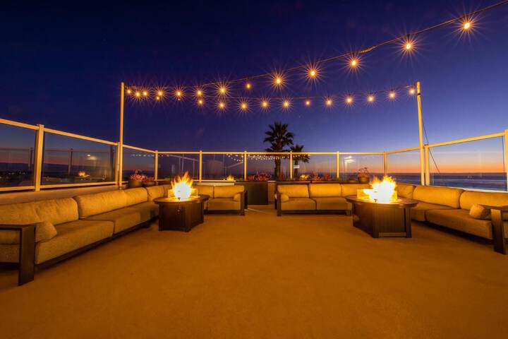 SeaCrest OceanFront Hotel