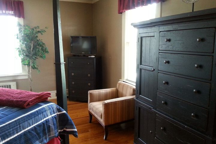 Room 25 of 35