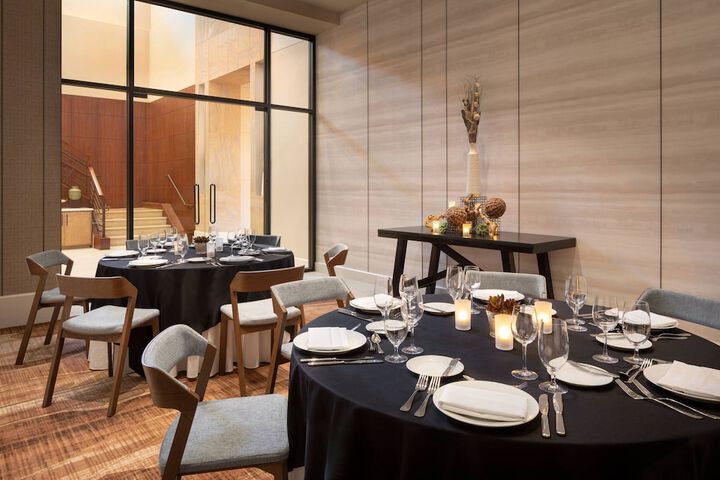 Dining 108 of 142