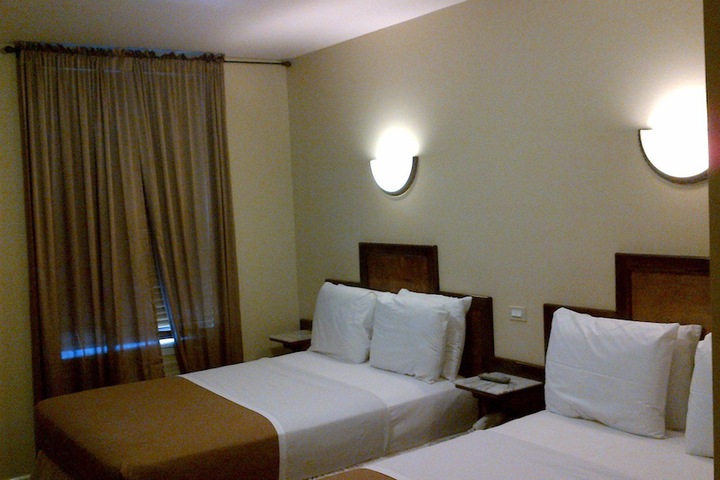 Room 20 of 37