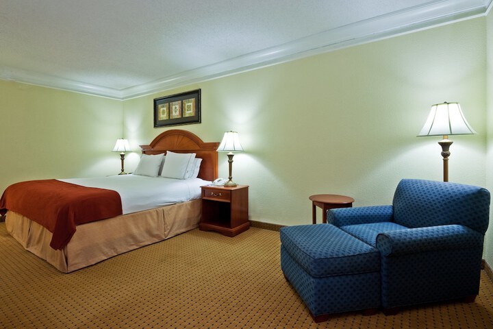 Room 20 of 32