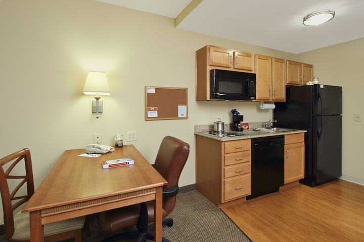 Room 11 of 19