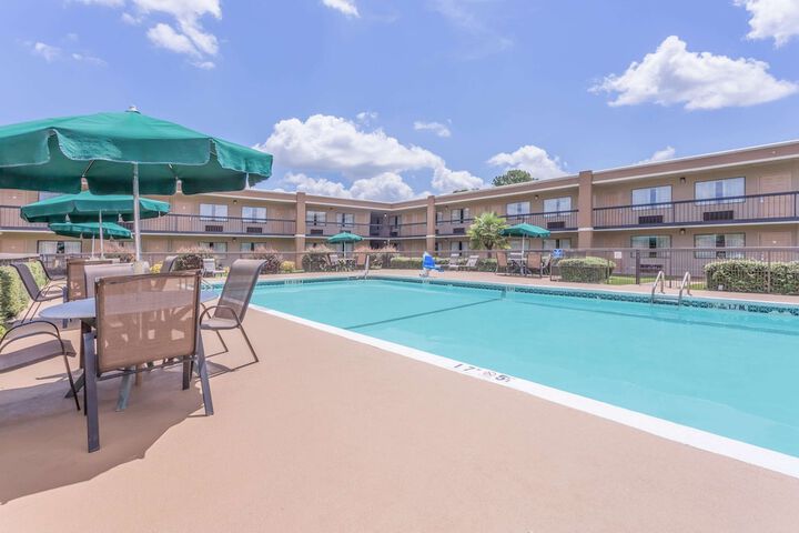 Pool 5 of 40