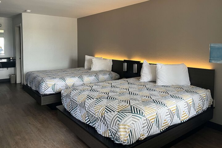 Room 14 of 15