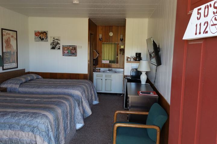 Room 7 of 15