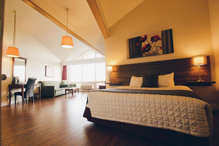 Room 6 of 34